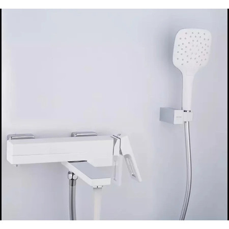 Смеситель для ванны Lamber g3228-8 хром/белый
